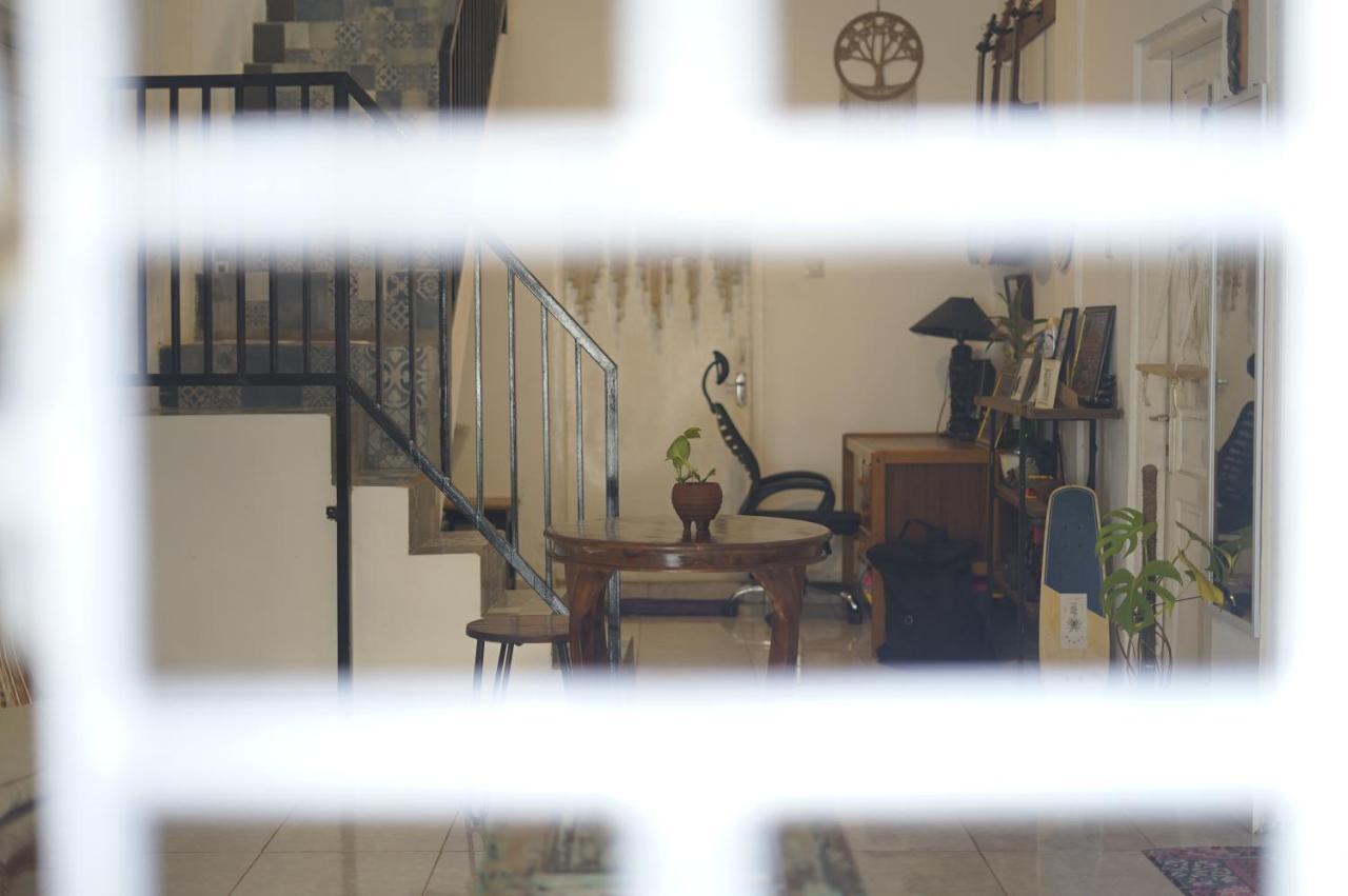 Oke Baik Hostel Джокьякарта Экстерьер фото