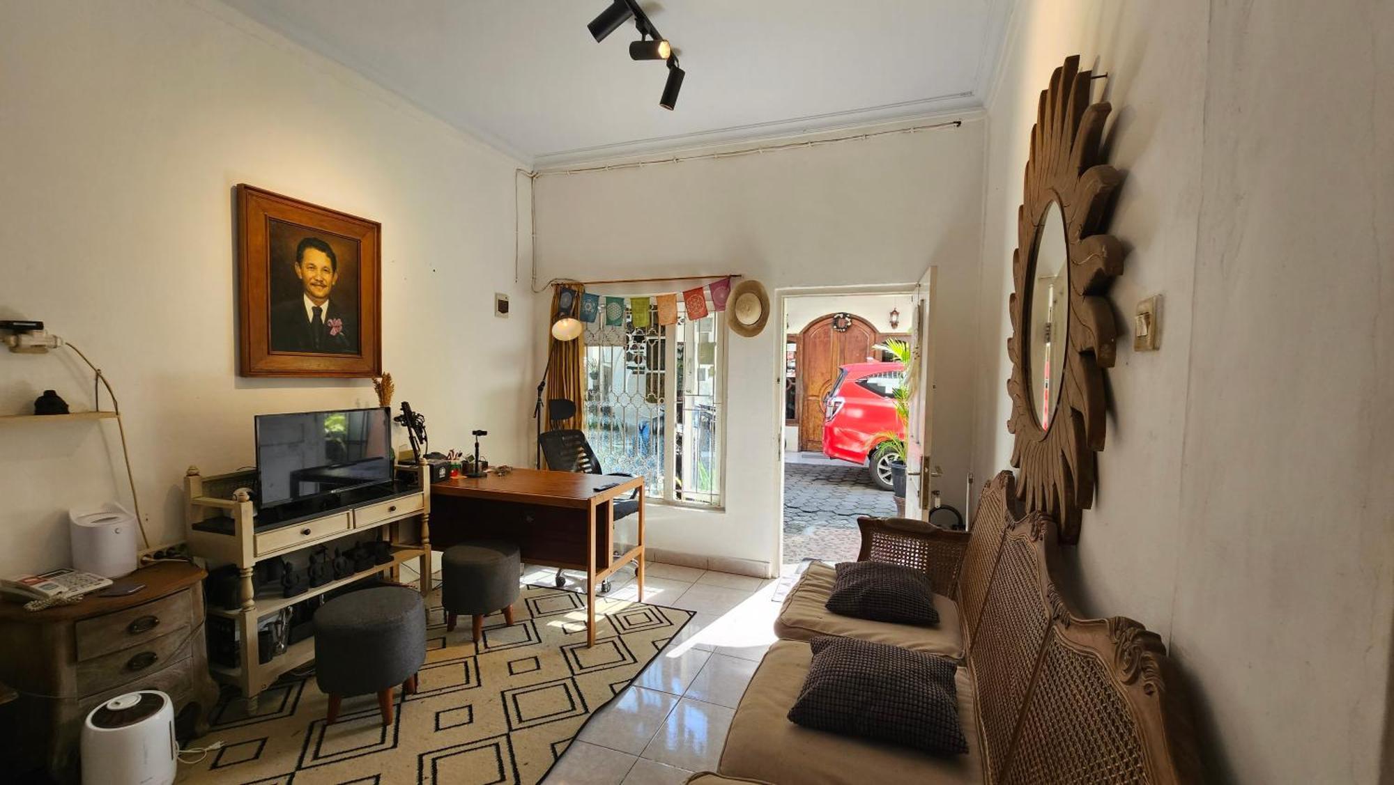 Oke Baik Hostel Джокьякарта Экстерьер фото